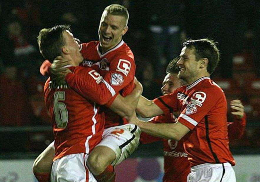 里程碑夜亚特兰大单刀错失，足总杯赛前刷纪录，话题不断，训练强度明显提升(大渡桥横铁索寒)