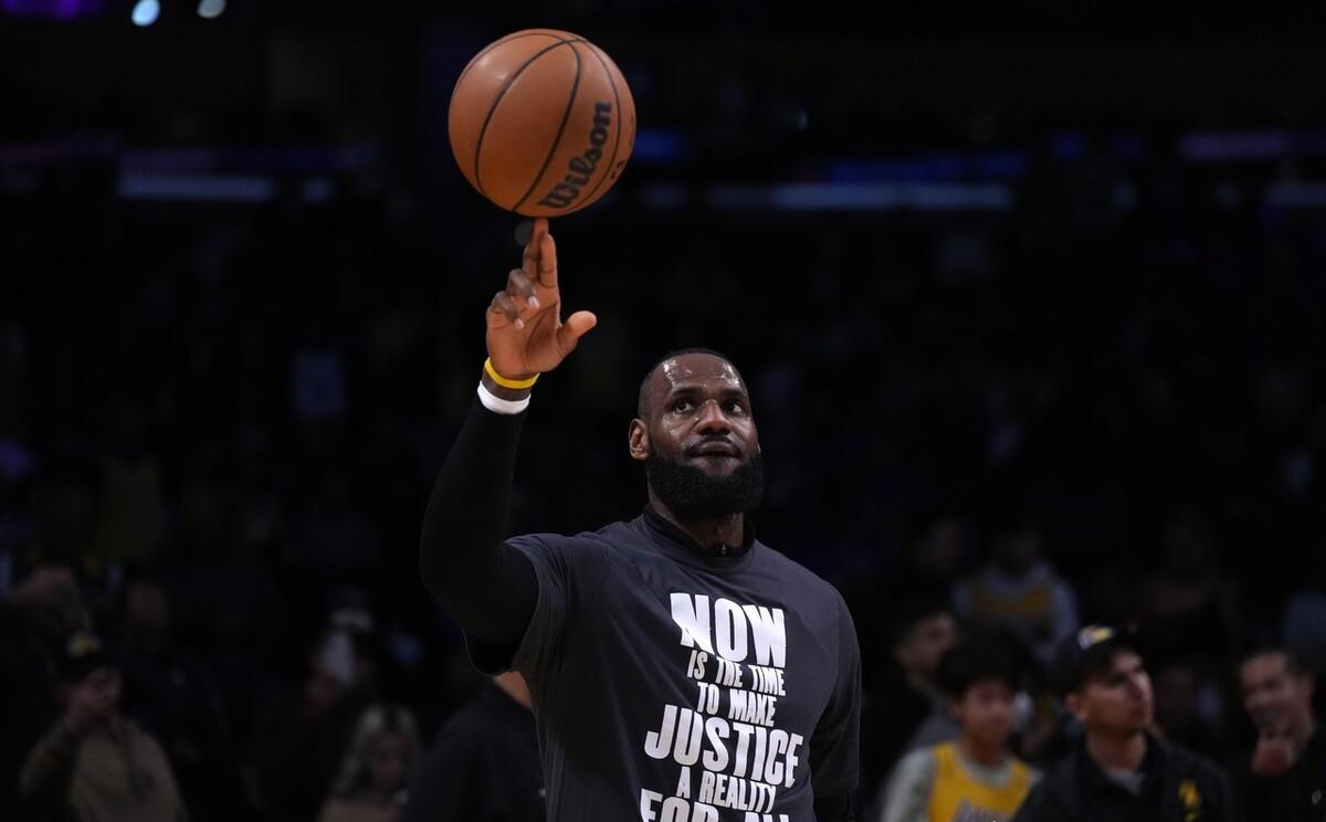 包含欧冠倒计时，山东男篮今夜篮板制胜，细节引发关注，媒体盛赞，医务组通报恢复的词条-英雄联盟台服官网