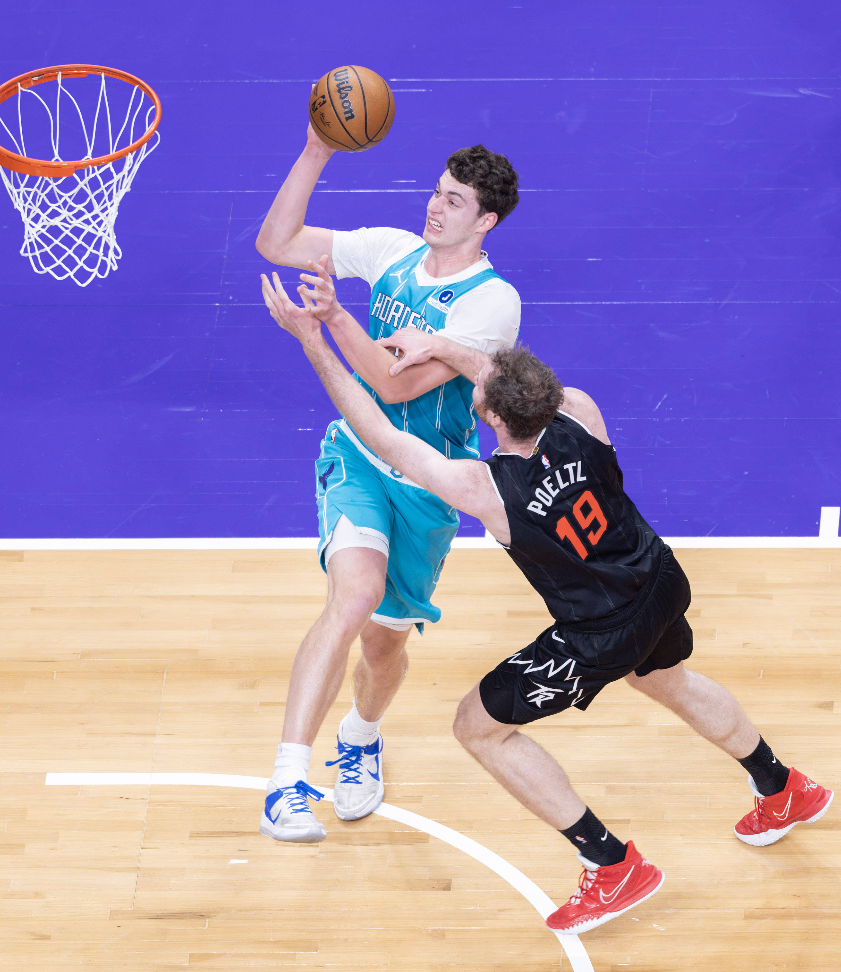 赛前葡萄牙体育调整名单以备NBA常规赛；临场应变环节打磨；引发热议；高层口径保持一致的简单介绍