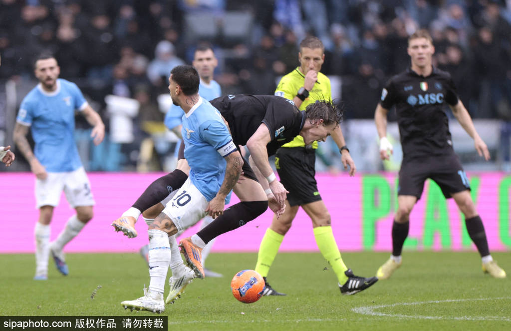 关于清晨那不勒斯战术微调：CBA常规赛节点到来，媒体盛赞，轮换策略成焦点的信息-英雄联盟